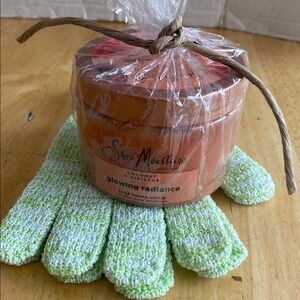 Bundle SheaMoisture Coconut & Hibiscus radiance Sugar Scrub & shower gloves NWT